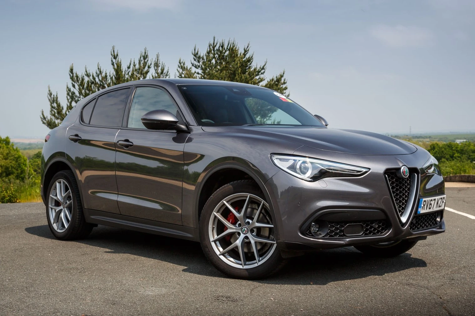 Alfa Romeo Stelvio 949 front side autodrivel