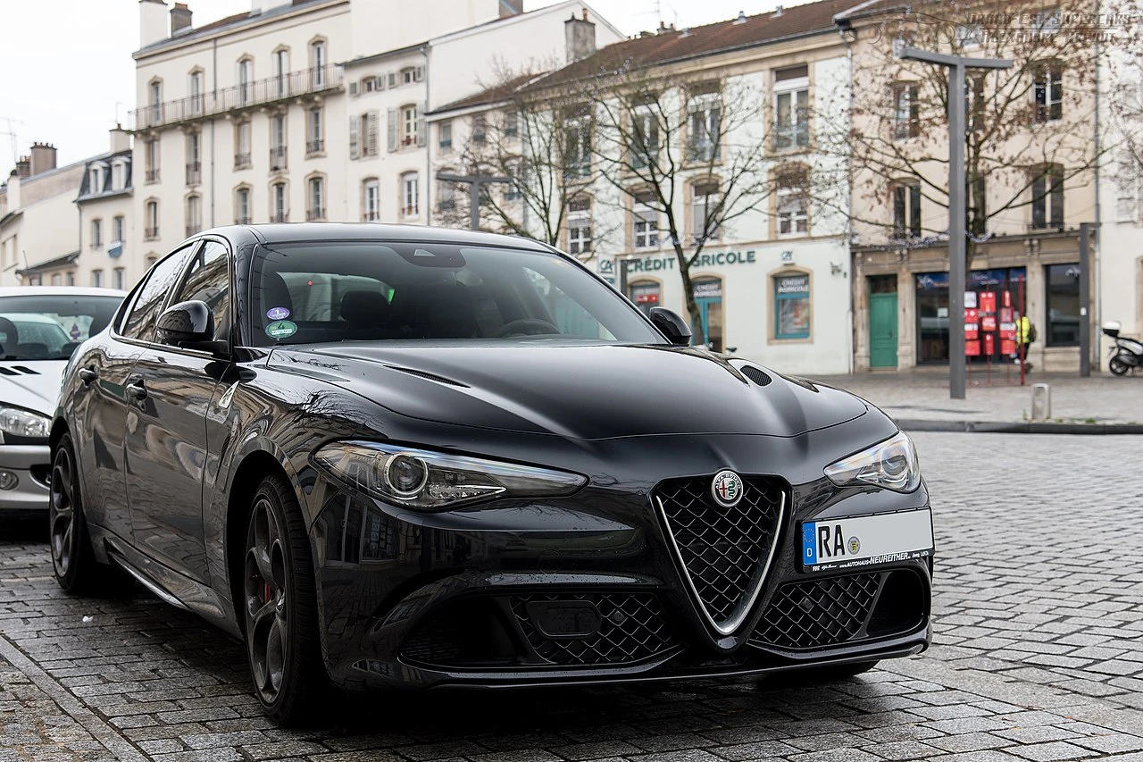 Alfa Romeo Giulia front autodrivel