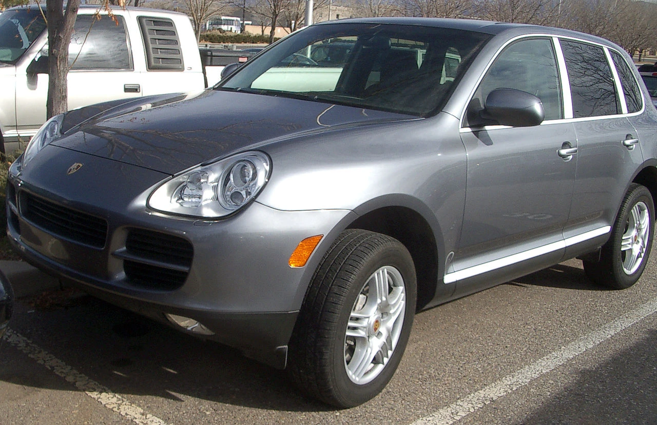 Porsche Cayenne 9PA front side autodrivel